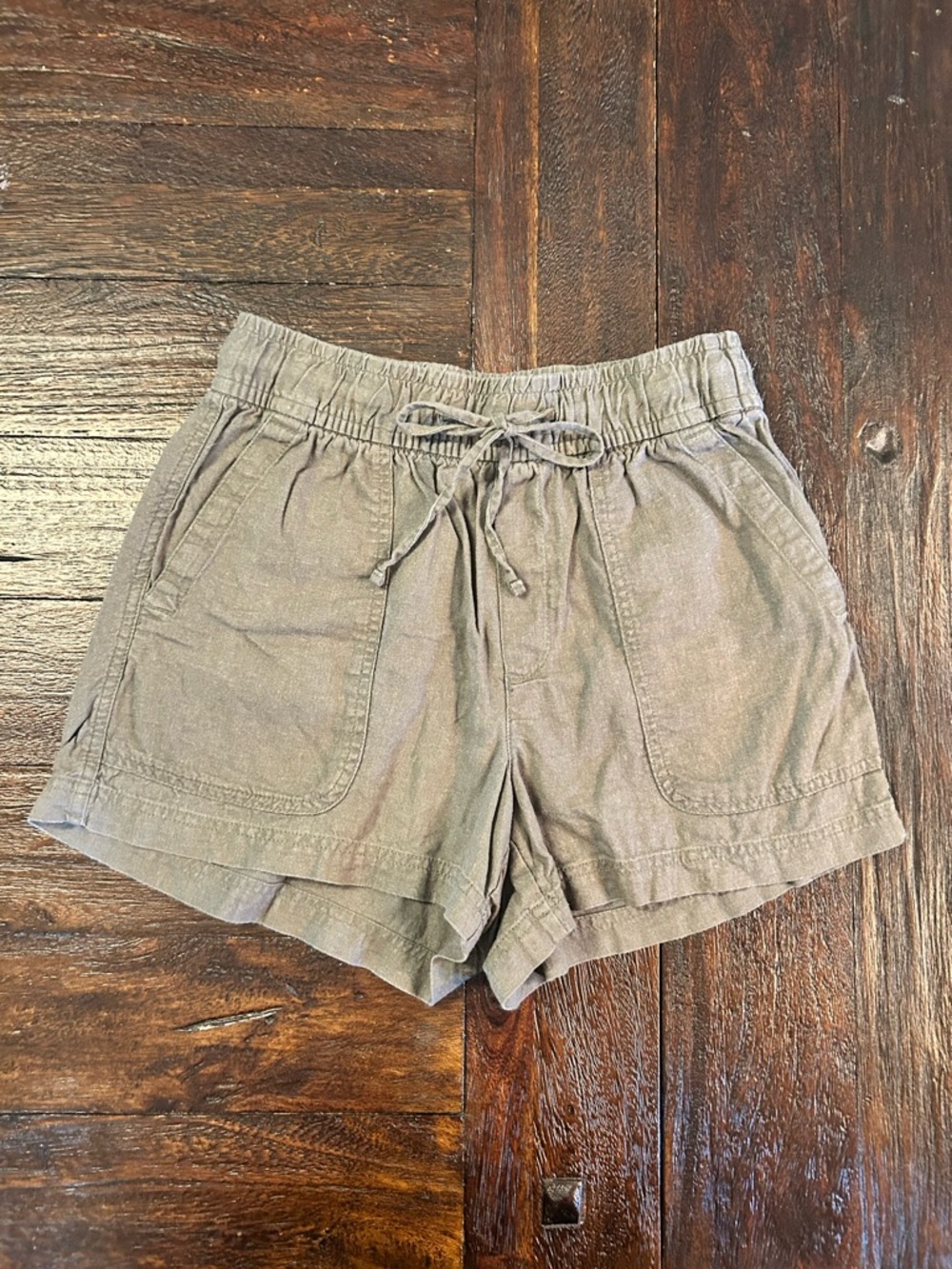 GAP Olive-Green Drawstring Linen-Blend Shorts